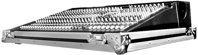 {_,bMIDAS VENICE 320 MIXING BOARD{_